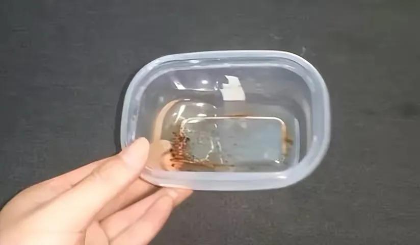 油烟机废油的妙用大全集,油烟机里的废油可以用来养绿萝吗