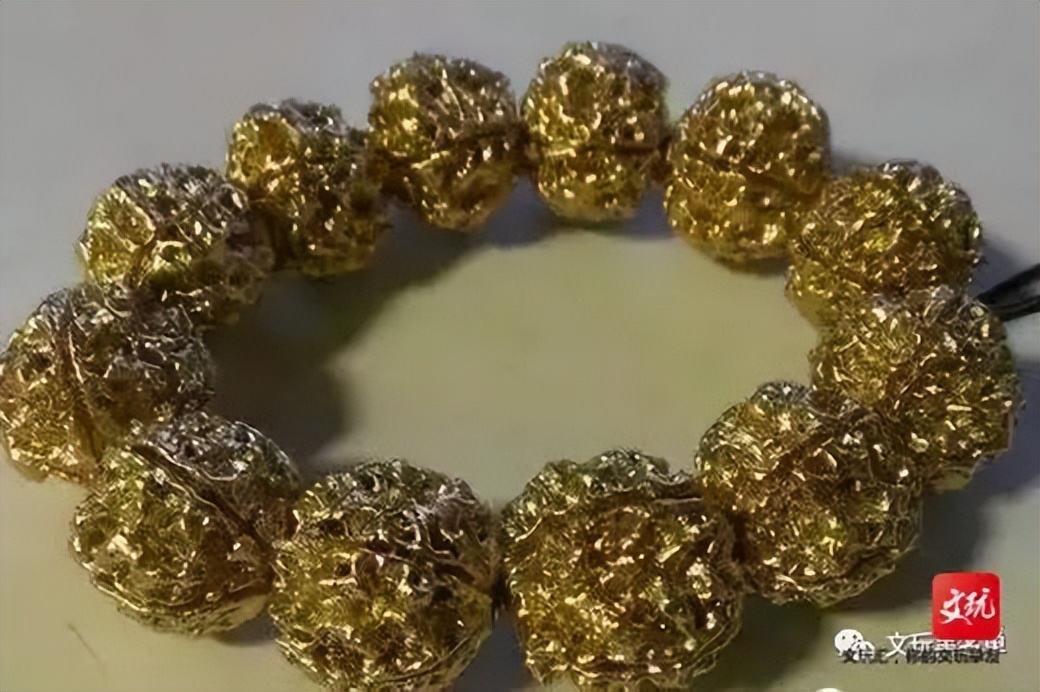 这些让我笑得合不拢腿的金刚菩提！笑完竟然有点想要