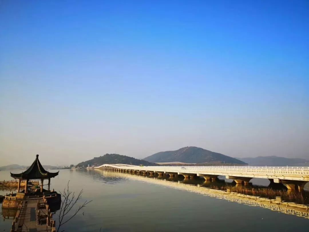 太湖西山岛旅游团建民宿,苏州西山岛一日游团建