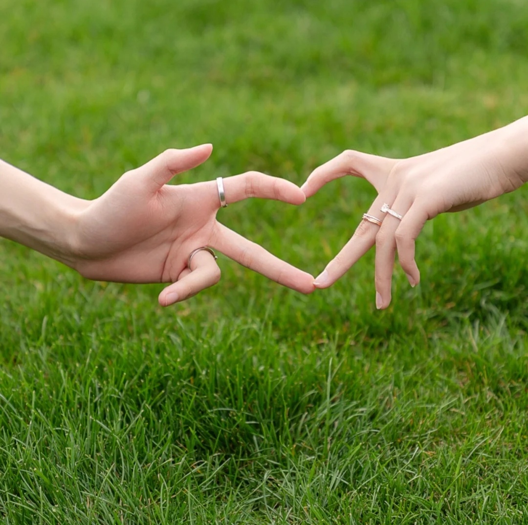 盘点那些浪漫不落俗的情人节文案,10句不落俗套的情人节文案