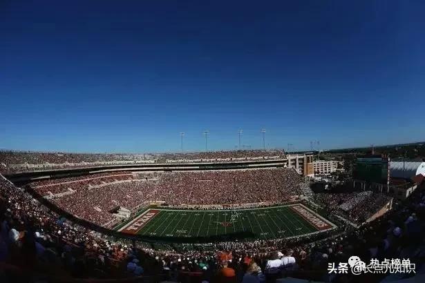 世界十大足球场排名在哪,全球前十足球场