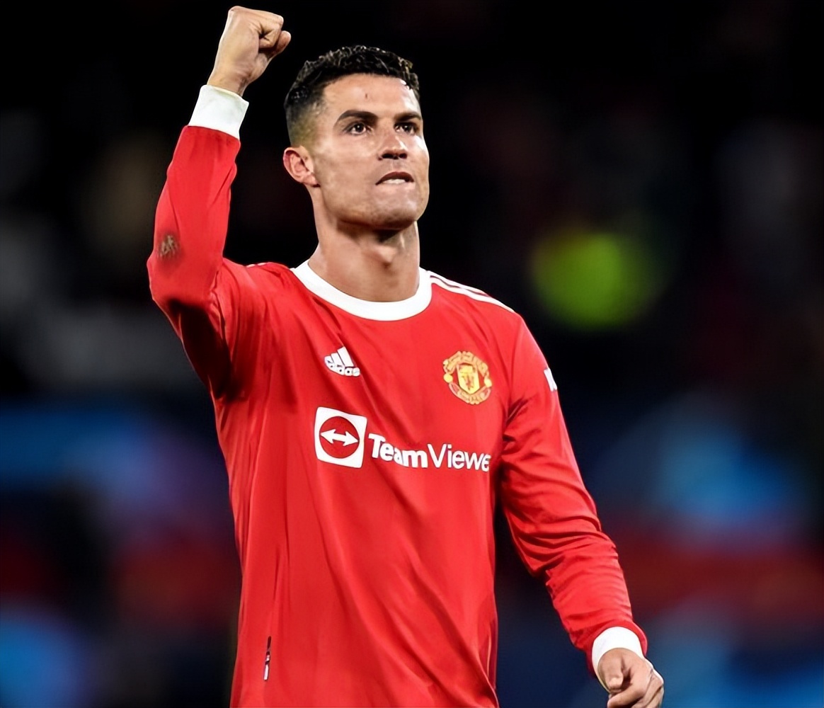 c罗领跑福布斯2023足坛收入榜,梅西内马尔姆巴佩c罗效力大巴黎