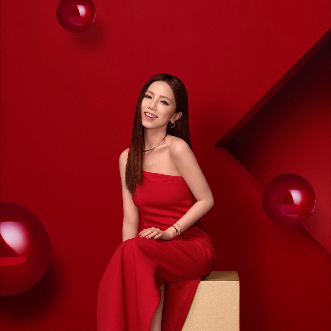 李现卡地亚挚友和白敬亭王嘉尔,卡地亚邓紫棋王嘉尔白敬亭