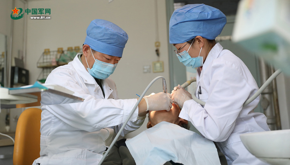 一名军医的情怀,一名军医的坚守