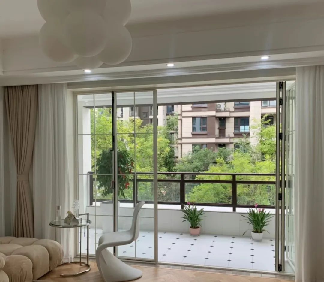 阳台推拉门拆除最小代价,把阳台推拉门拆了真的好吗