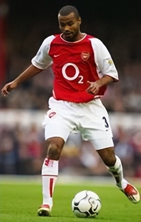 中国男足十大左后卫,左后卫十大妖人