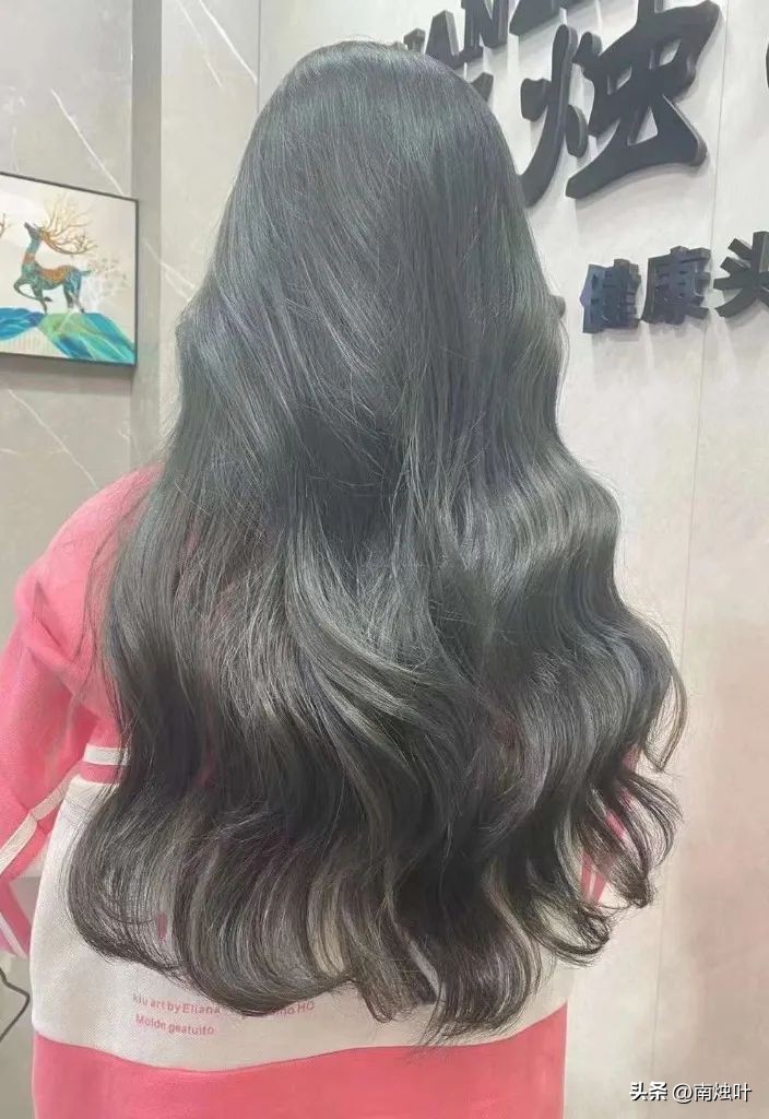 不用漂白的低调显白发色,好看又不伤头发的发色