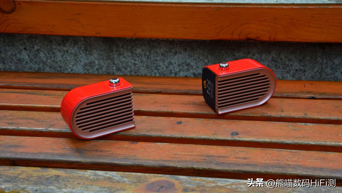 随身便携式户外蓝牙音响,户外旅行听歌设备