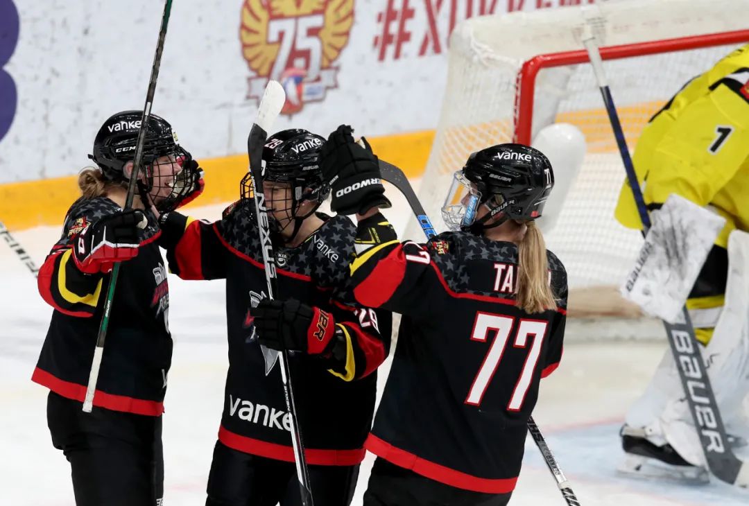 深圳女冰晋级whl,whl女子冰球比赛