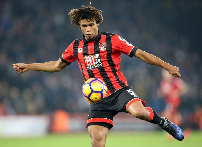 黄金左脚排名,足坛十大黄金左脚