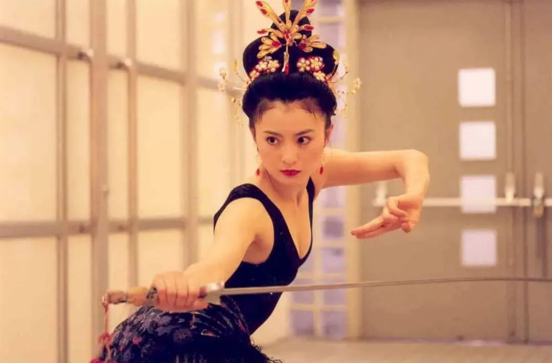 香港曾经的十大武打女明星,香港影坛十大女星