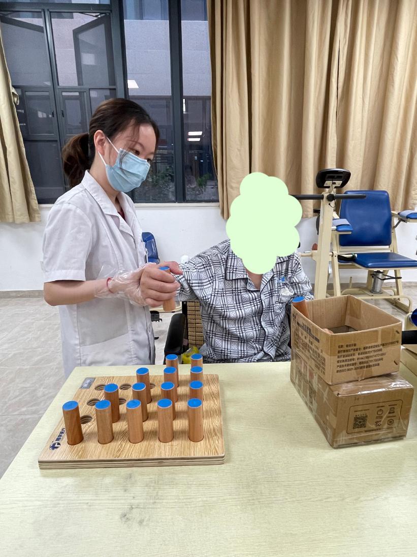 偏瘫康复期延长两年,偏瘫下肢康复一年