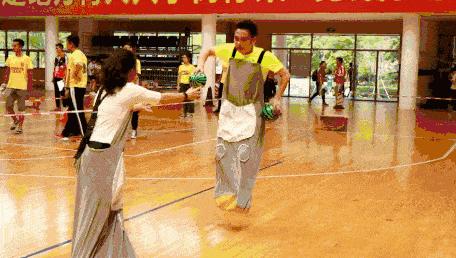 趣味运动会室内游戏项目,残疾人趣味运动会游戏