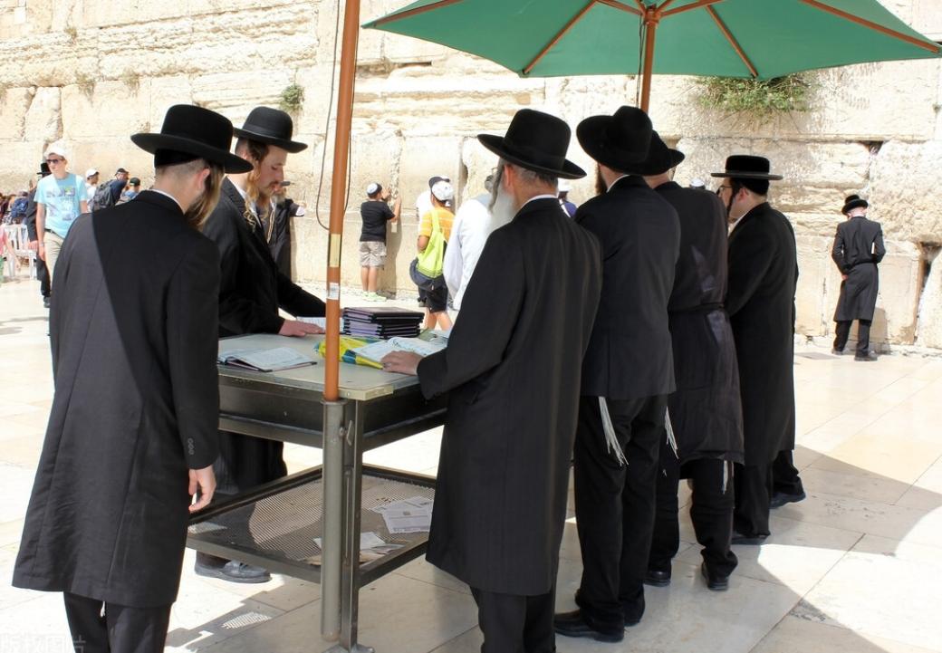 犹太人优秀的真正原因,为什么犹太人都是富人