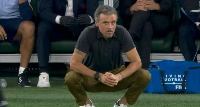 黄健翔葡萄牙对西班牙预测,西班牙vs瑞典黄健翔