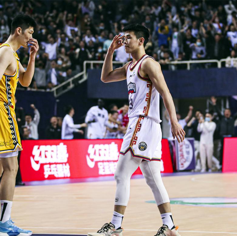 林葳20分同曦绝杀江苏,林葳39分同曦广厦最后加时视频