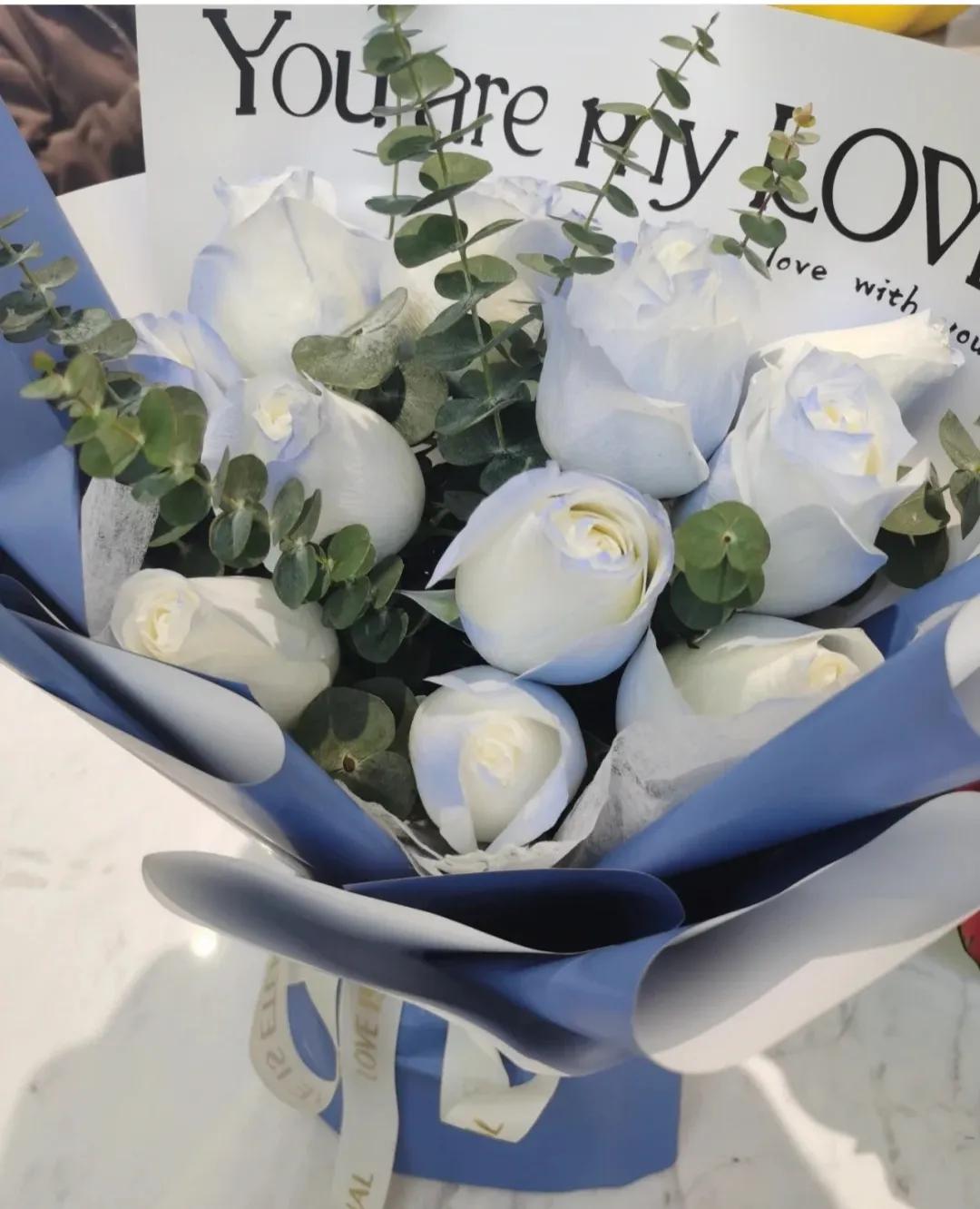 恋爱中男生就不配收到礼物吗,恋爱阶段男友该不该送礼