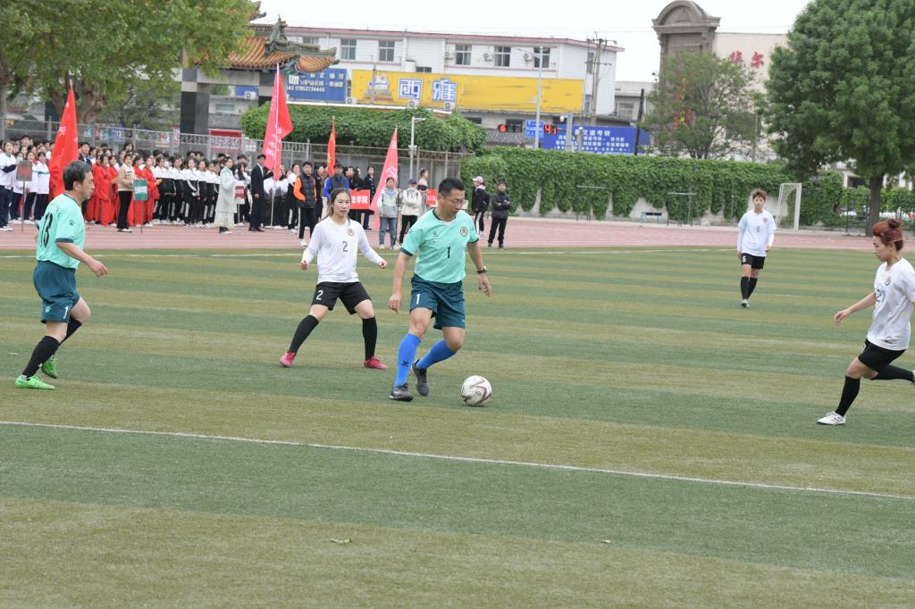 曲阜师大附中运动会,曲阜师范大学2019年秋季运动会