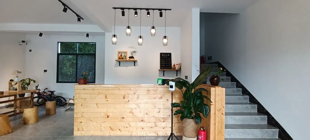 閲戠涔嬬害,閲戠鍗佹湀鍥藉簡涓鍋囨湡浣忓鏀荤暐