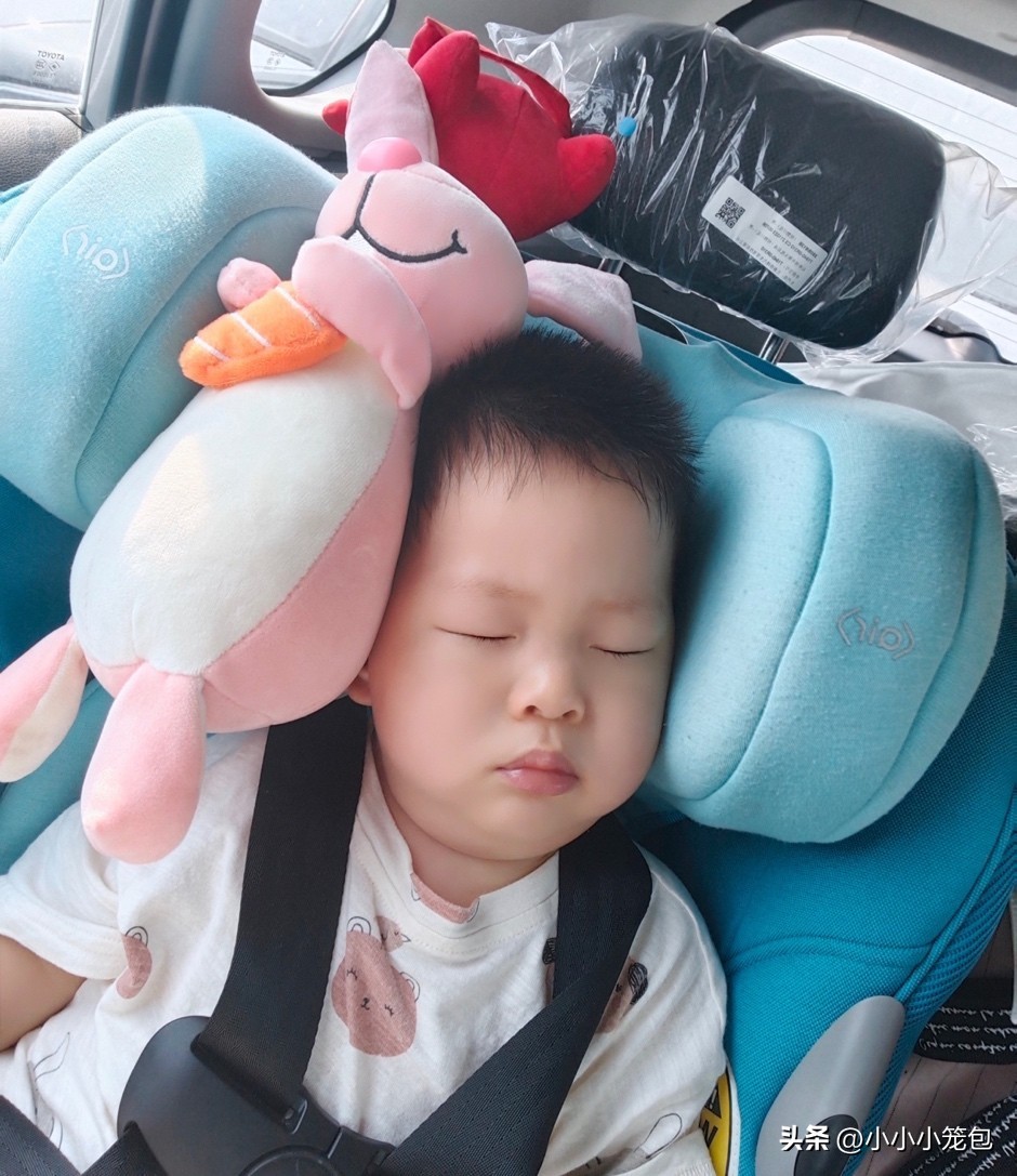安全座椅选购参数,如何为小婴儿选购汽车安全座椅