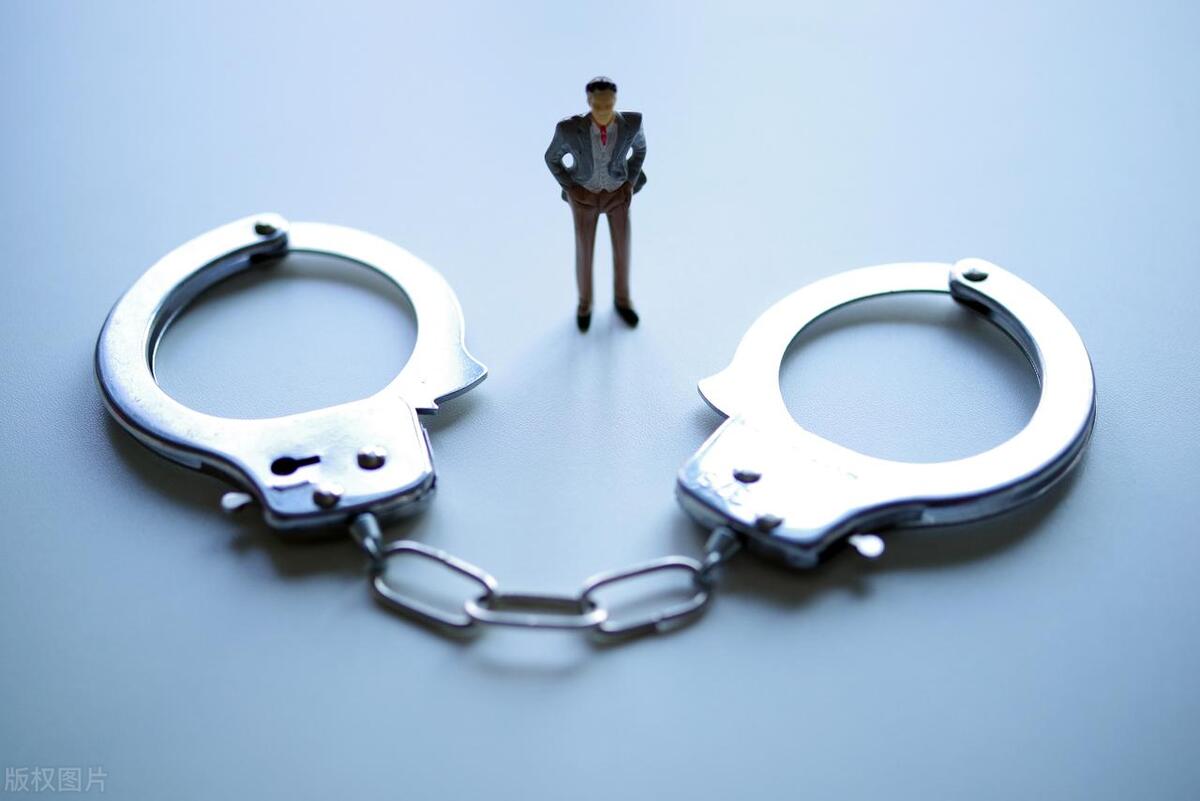 刑事拘留是违刑法了吗,刑事拘留的法律依据是怎么样的呢