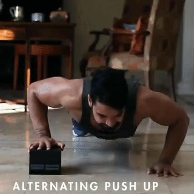 健身必备50个经典动作,锻炼全身的动作30分钟健身男士