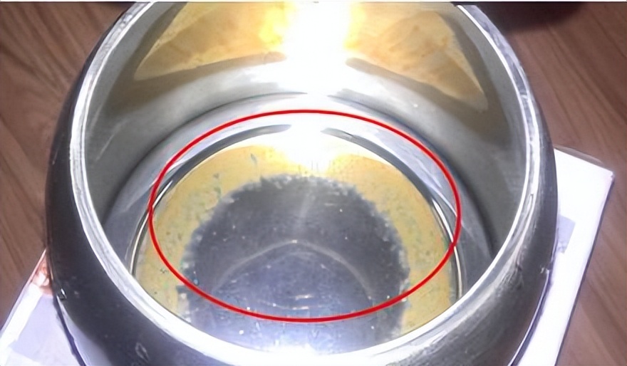 白醋洗头发变黑的小窍门,每日小妙招白醋