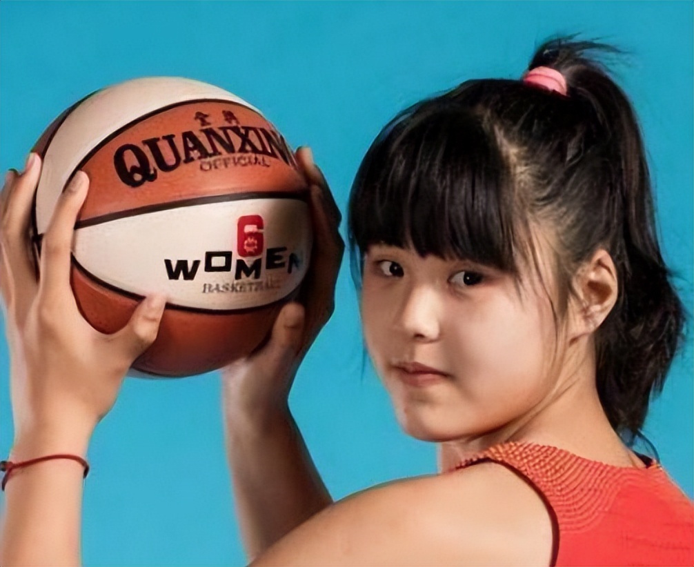 体坛又现新女神,体坛第一女神素颜无死角美爆
