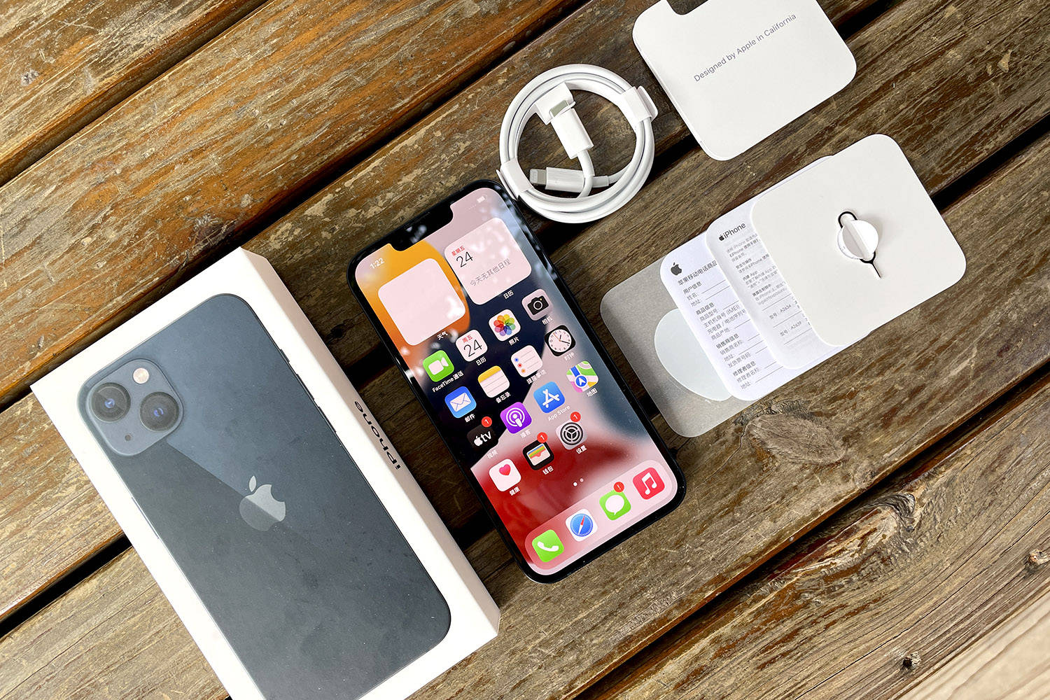 现在买手机推荐买哪款性价比高,目前买手机哪一款最合适