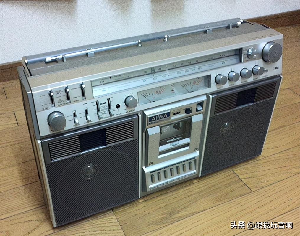 爱华AIWACS-90X经典双UV表单卡收录机