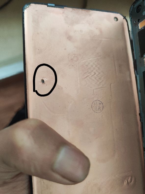 维修手机零件被换怎么办,手机店把手机修坏了需要怎么赔偿