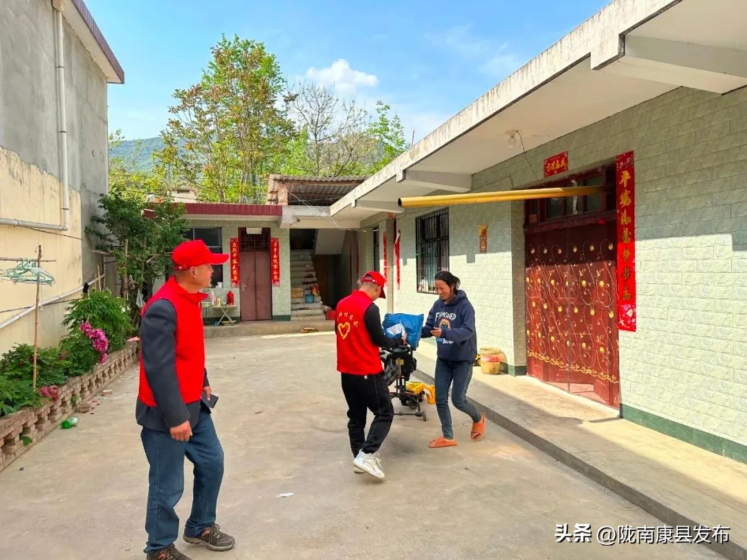 新时代文明实践户外职工爱心驿站,新时代文明实践站爱心驿站