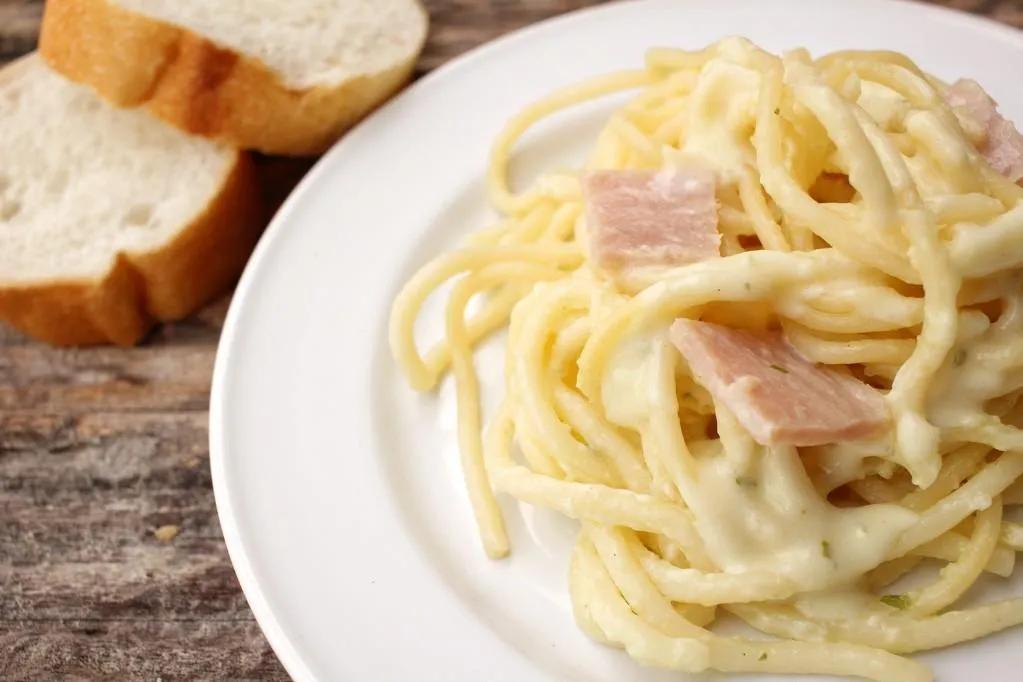 王之者足球培训中心龙华店,深圳王之者足球培训中心