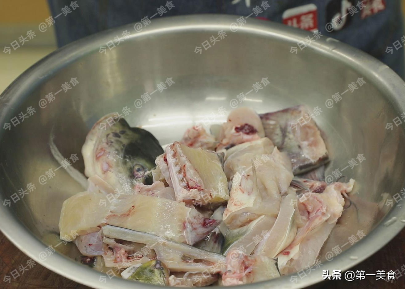 秘制纸包鱼正宗做法,最香的纸包鱼做法