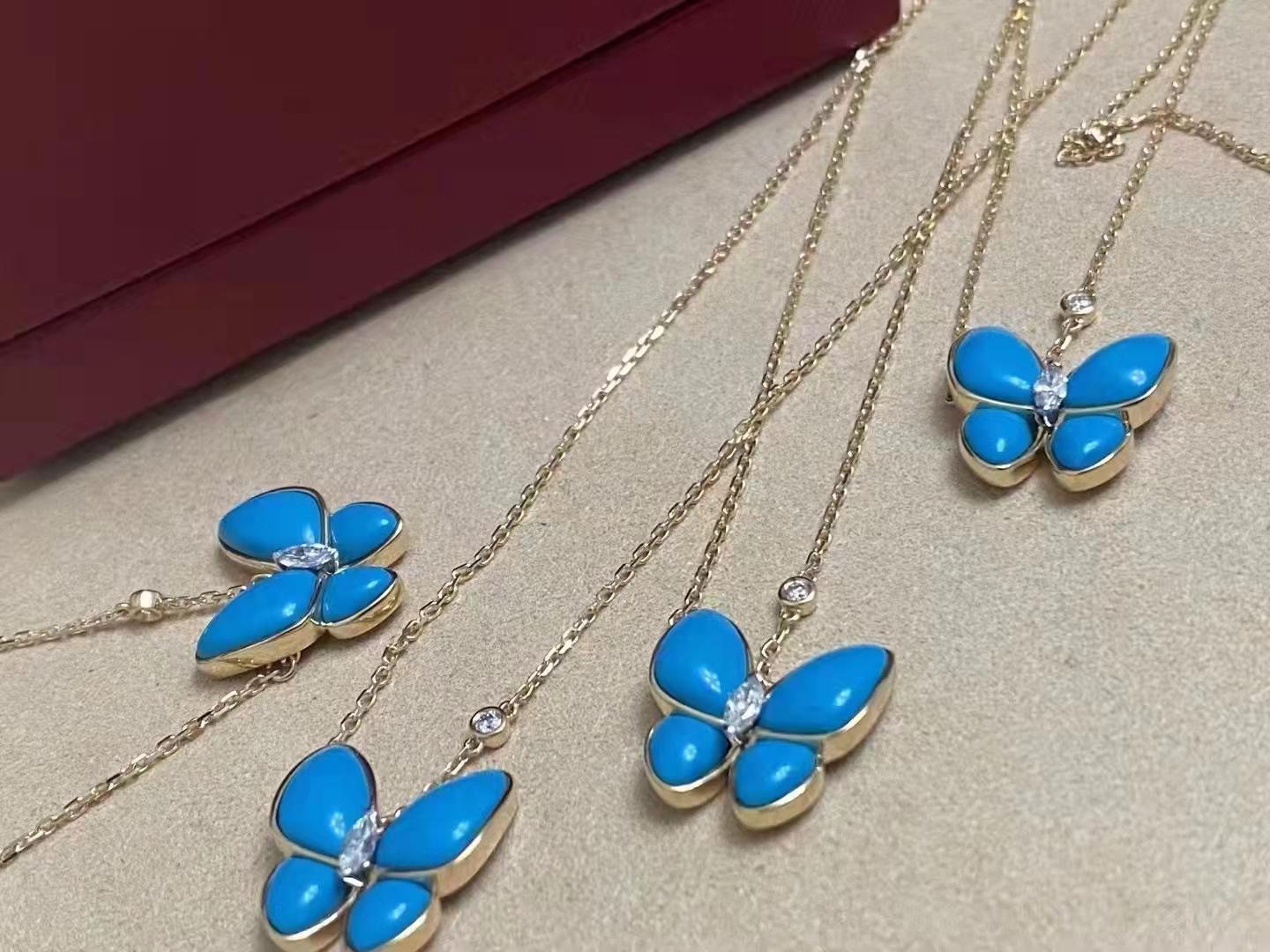 梵克雅宝一套100万高级珠宝,梵克雅宝孔雀石项链照片