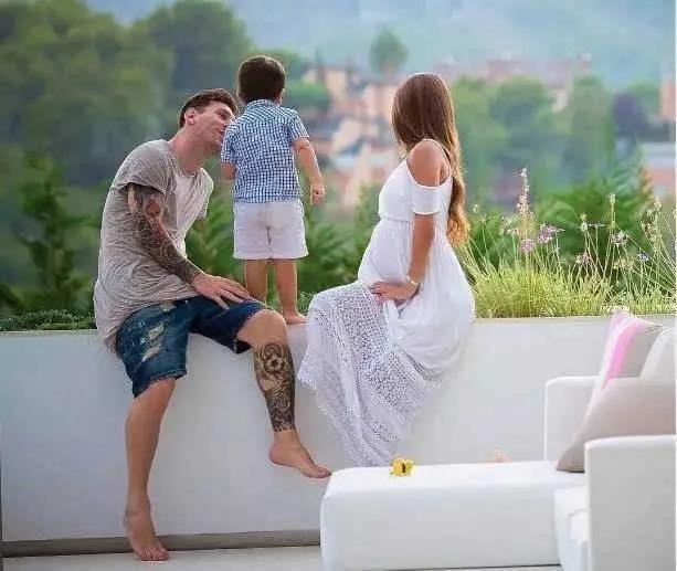 梅西和妻子安东内拉的爱情故事,梅西和妻子安东内