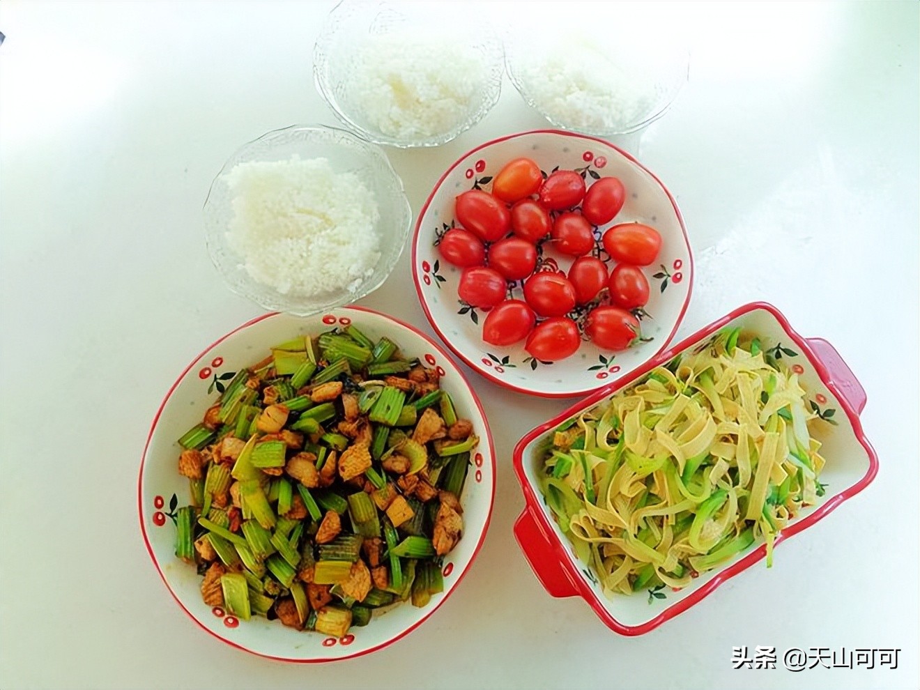 日常晚餐菜谱既好看又好吃,十种简单的晚餐简单又好吃