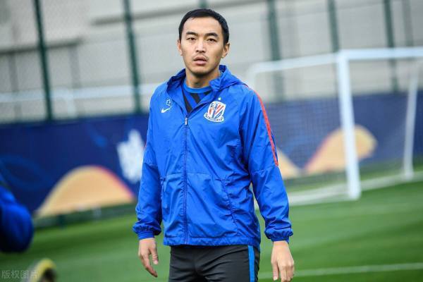 冯巩和巩汉林关于男足的作品,冯巩巩汉林吐槽中国男足