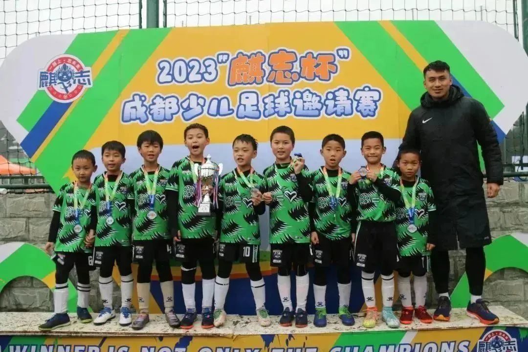 绿茵小将比赛视频,绿茵小将