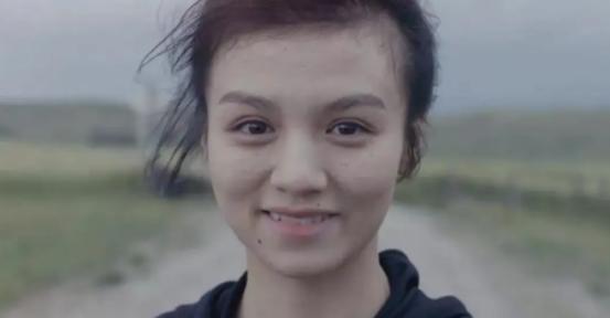 10位颜值巅峰的女星今昔对比,十位素颜女星前后对比