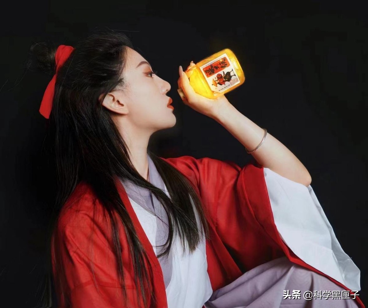 hm在中国店应该被关闭吗,hm在中国还有店吗