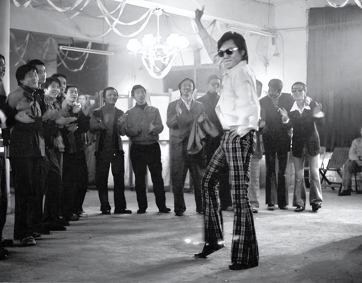 这些老照片有着多少儿时的回忆,70年代中国童年老照片