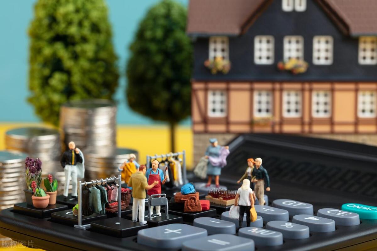 如果你现在没有工作你会去摆摊吗,那些让你走投无路时去摆摊的人