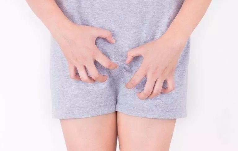 外阴有肥大是什么原因,女的外阴突然肥大怎么回事