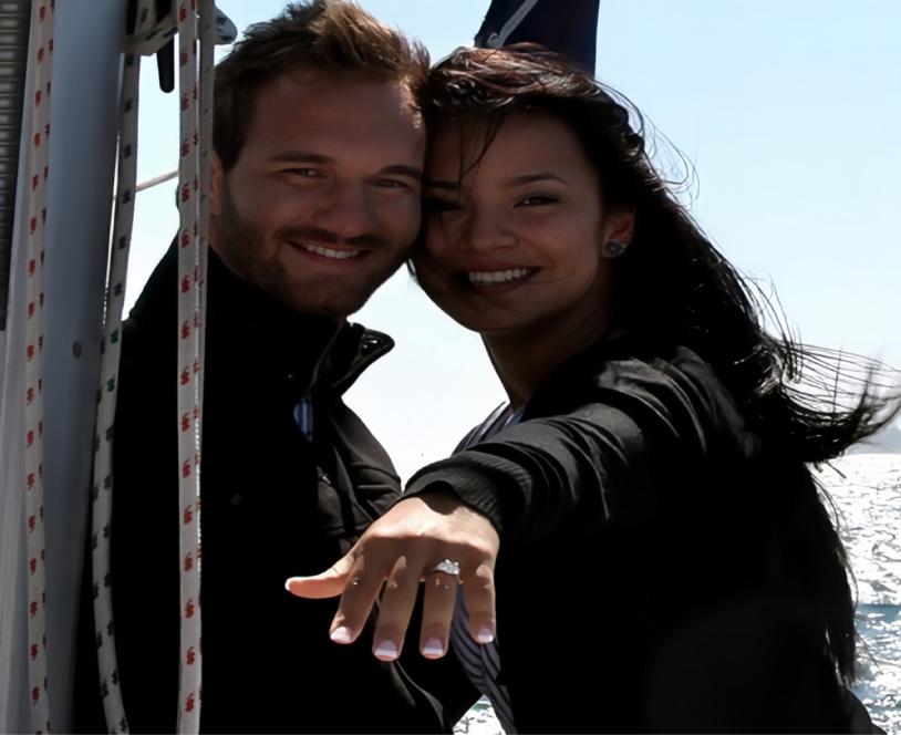 浠栨病鏈夋墜娌℃湁鑴氬嵈鎴愪簡寰嬪笀,浠栨病鏈夋墜鍗寸敤鑴氭敼鍐欎簡鍛借繍