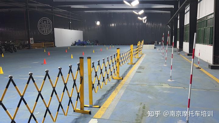 南京摩托车驾校报名点汇总,南京摩托车驾照考试预约技巧