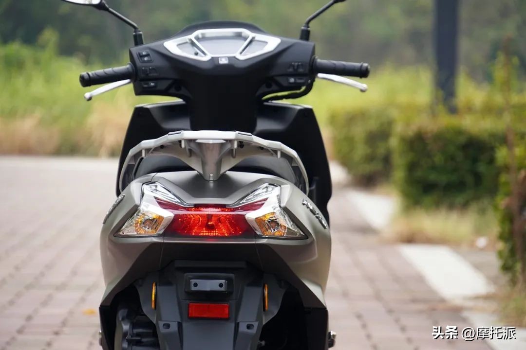 本田ncr125和铃木uy125实测,五羊本田摩托车踏板ncr125价格