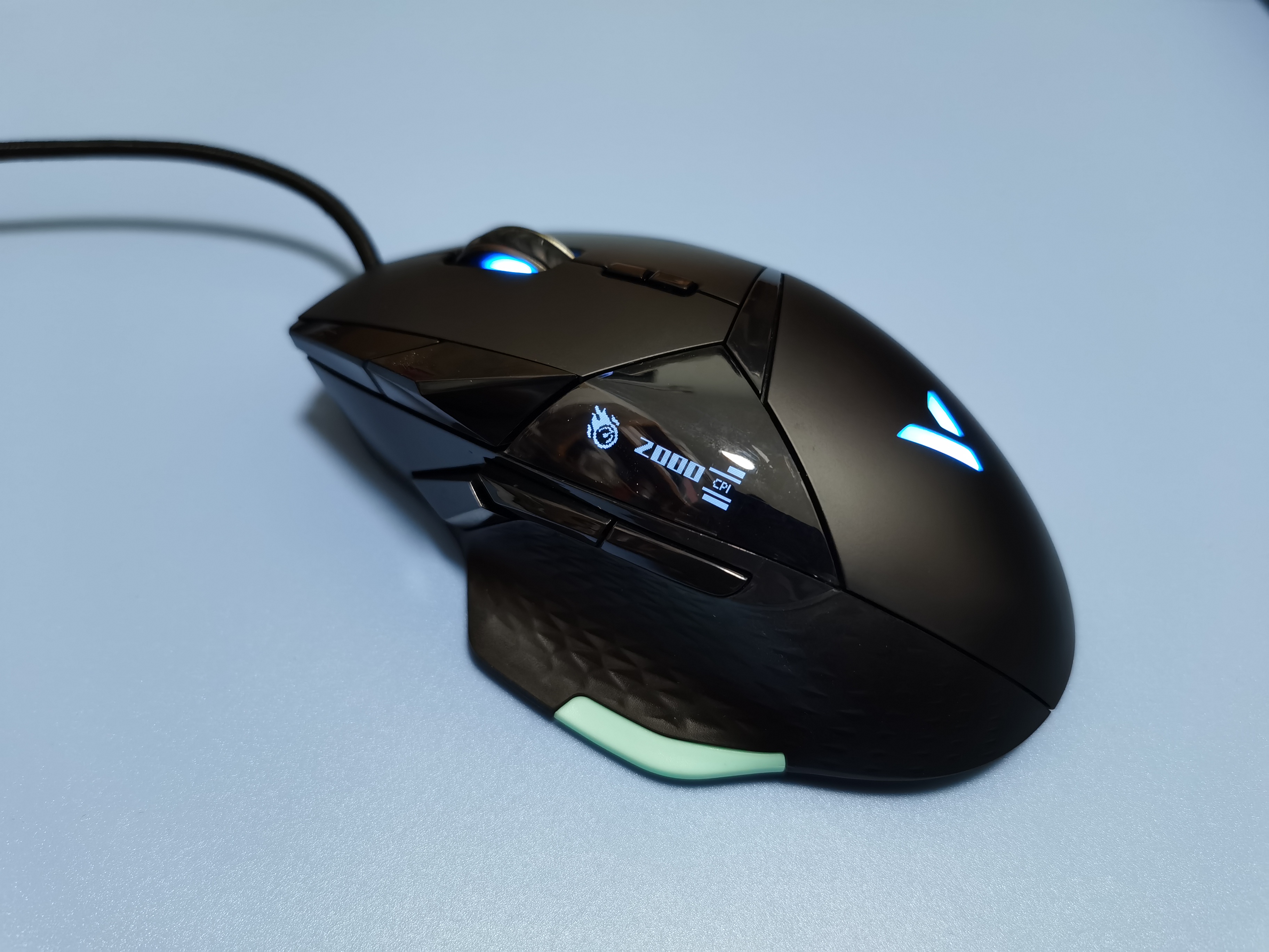 雷柏vt900和罗技g502哪个好,游戏鼠标vt900