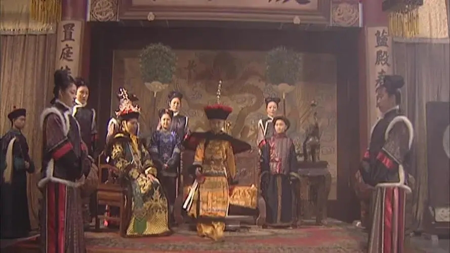 天下长河罗晋饰演康熙太监,罗晋康熙皇帝和太子