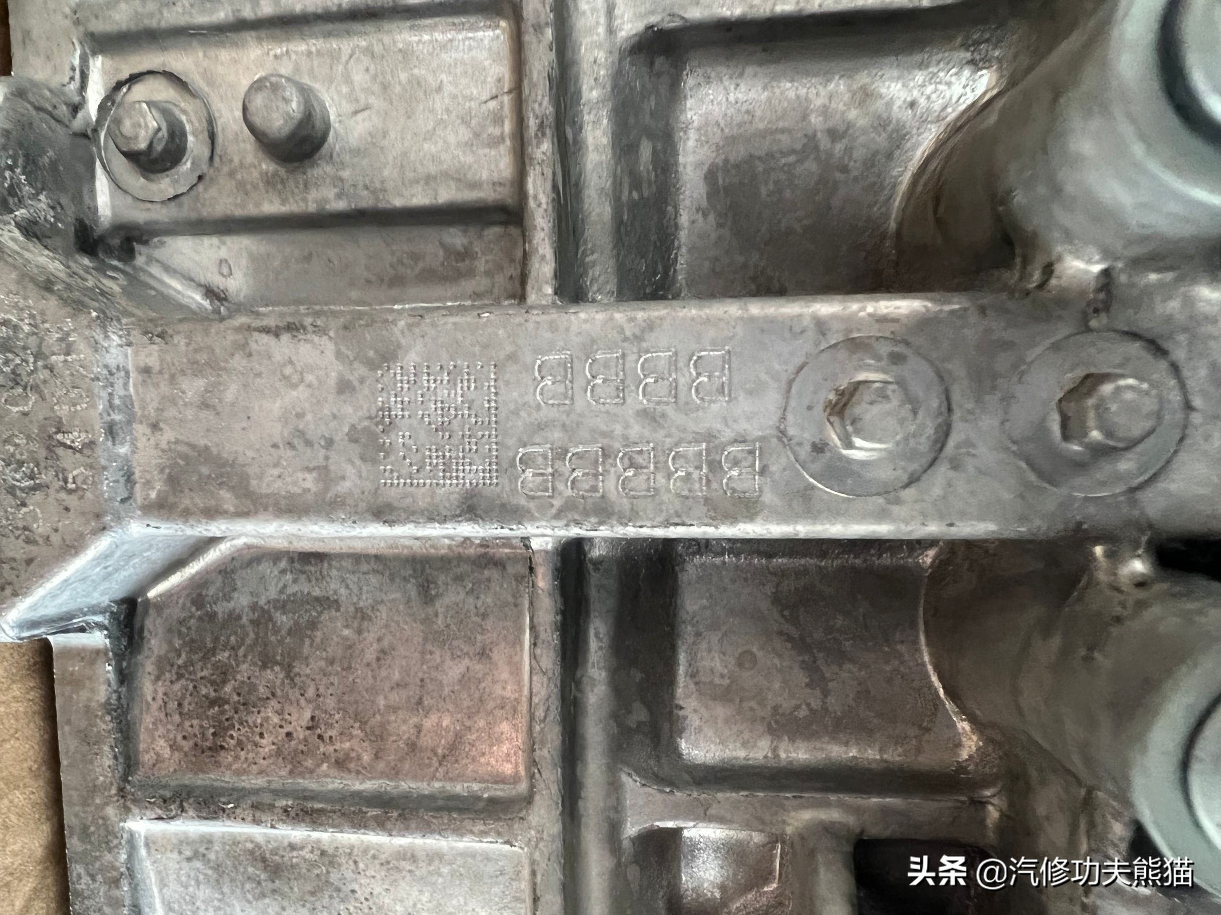 全新胜达大修,现代全新胜达9万公里烧机油